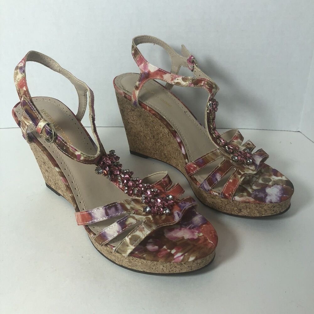 Adrienne‎ Vittadini Sandals Wedge Corked Women Size 8.5 Beaded Floral Strappy B4
